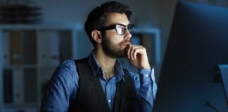 Historia, w której pożar magazynu doprowadził do cyfryzacji